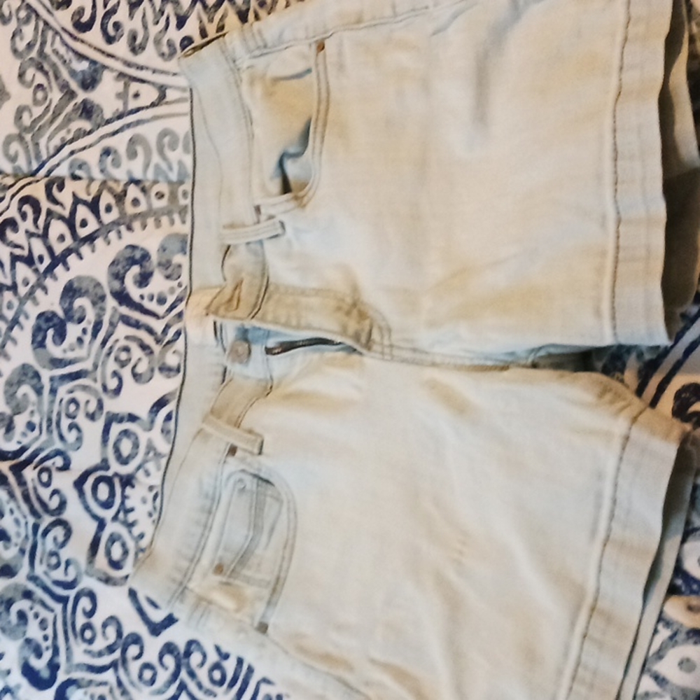 Levi shorts